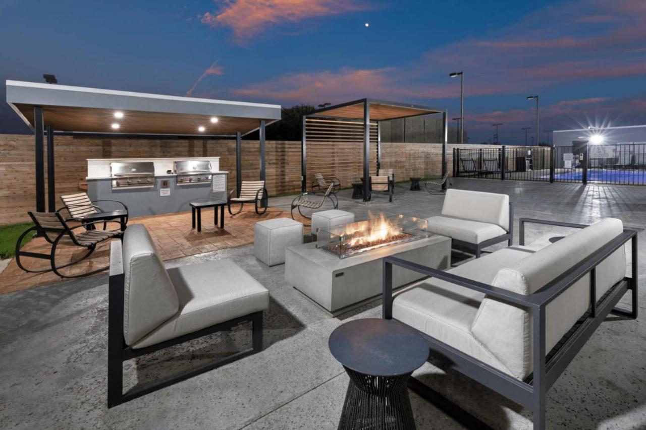 Staybridge Suites Waco South - Woodway By Ihg Екстериор снимка